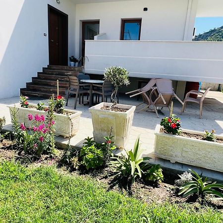 Villa Rreze Dielli Vlore Exterior photo