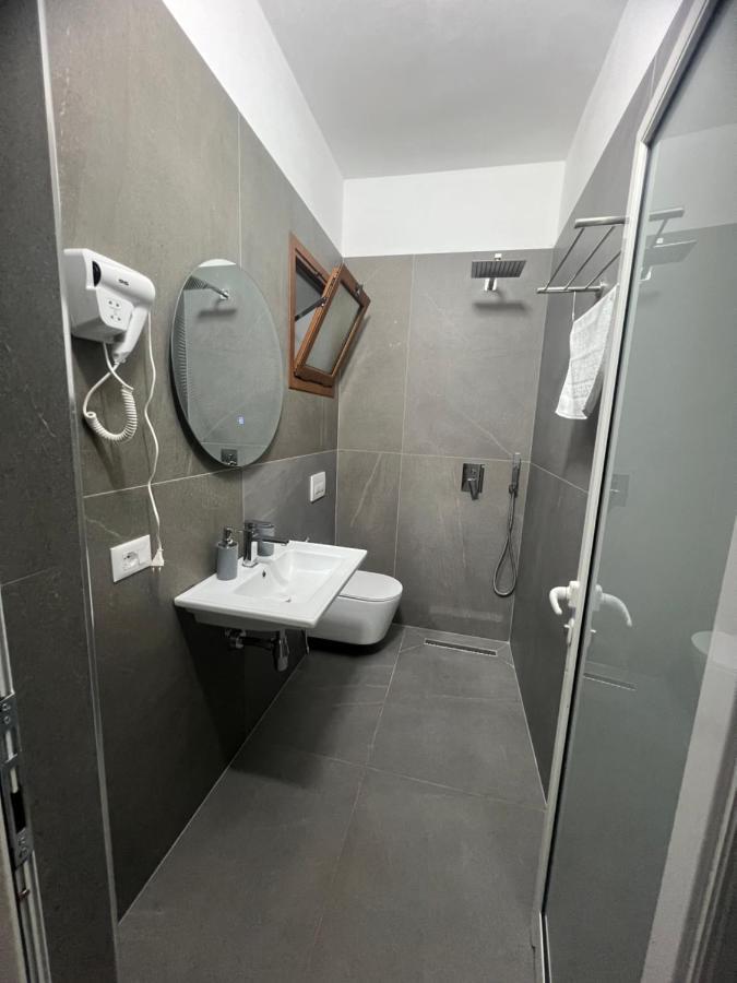 Villa Rreze Dielli Vlore Exterior photo