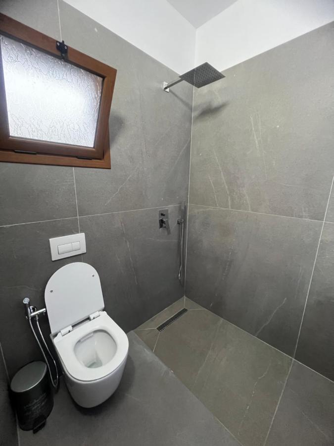 Villa Rreze Dielli Vlore Exterior photo