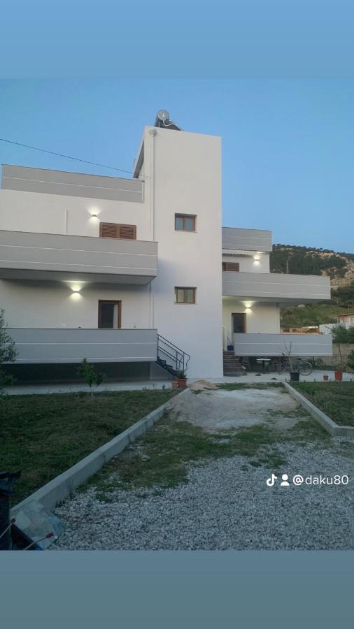 Villa Rreze Dielli Vlore Exterior photo
